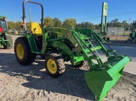 2022 JOHN DEERE 3033R