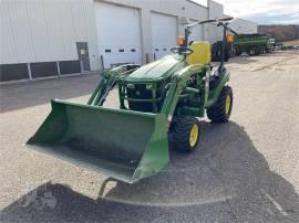 2018 JOHN DEERE 1025R