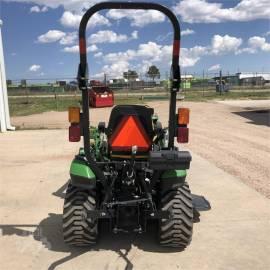 2015 JOHN DEERE 1025R