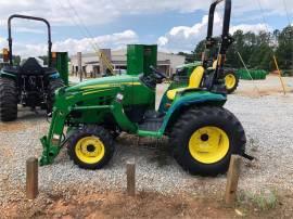 2022 JOHN DEERE 3032E