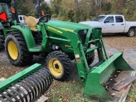 2015 JOHN DEERE 3038E