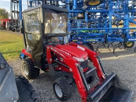 2017 MASSEY FERGUSON GC1705