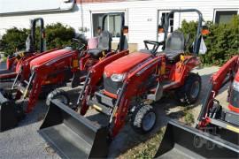 2022 MASSEY FERGUSON GC1725M