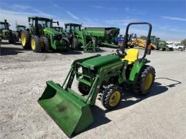 2015 JOHN DEERE 3038E