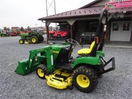 JOHN DEERE 2210