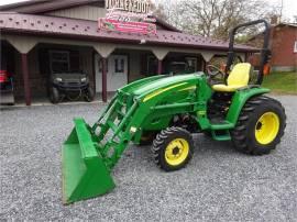 JOHN DEERE 3320