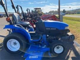 2001 NEW HOLLAND TC21D