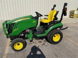 2018 JOHN DEERE 1025R