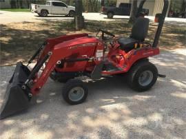 2016 MASSEY FERGUSON GC1705