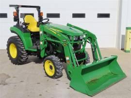 2017 JOHN DEERE 2038R