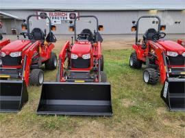 2022 MASSEY FERGUSON GC1725M