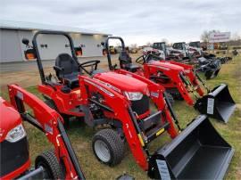 2022 MASSEY FERGUSON GC1725M