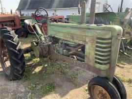 1939 JOHN DEERE B