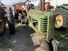 1947 JOHN DEERE B