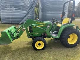 2018 JOHN DEERE 3025E