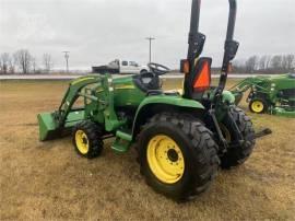 2006 JOHN DEERE 3520