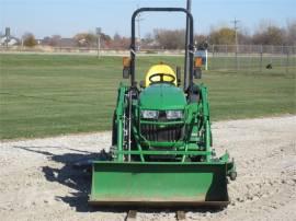 2019 JOHN DEERE 2032R