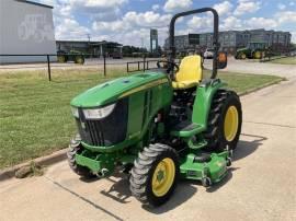 2015 JOHN DEERE 3033R