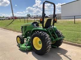 2015 JOHN DEERE 3033R