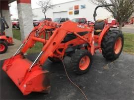 2001 KUBOTA L3710HST