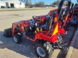 2022 MASSEY FERGUSON GC1725M