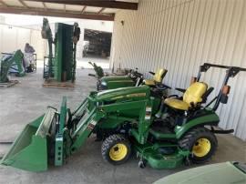 2016 JOHN DEERE 1025R