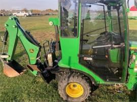 2015 JOHN DEERE 1025R