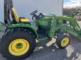 2022 JOHN DEERE 3033R