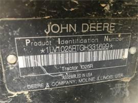 2016 JOHN DEERE 1025R