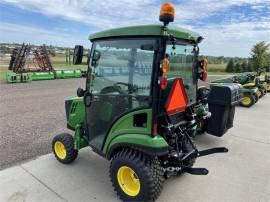 2022 JOHN DEERE 1025R