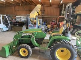 2020 JOHN DEERE 3032E