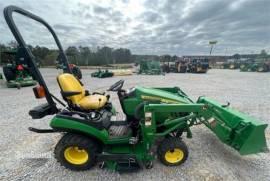 2012 JOHN DEERE 1026R