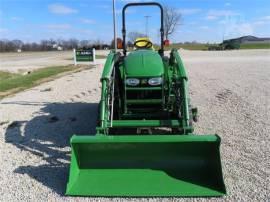 2011 JOHN DEERE 3520