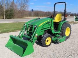 2011 JOHN DEERE 3520