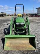 2015 JOHN DEERE 2025R