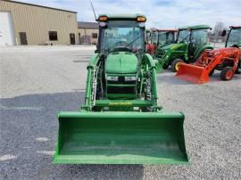 JOHN DEERE 3039R