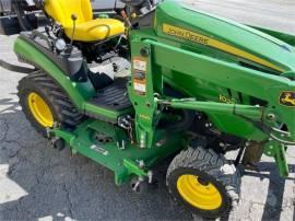 2015 JOHN DEERE 1025R