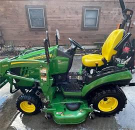 2019 JOHN DEERE 1025R