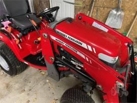 2015 MASSEY FERGUSON GC1705