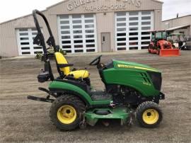 JOHN DEERE 1025R