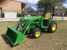 2022 JOHN DEERE 3033R