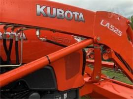 2022 KUBOTA L3302DT