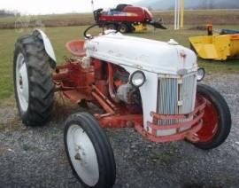 1949 FORD 8N