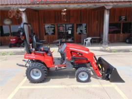 2022 MASSEY FERGUSON GC1725M