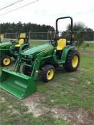 2022 JOHN DEERE 3032E