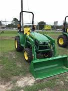 2022 JOHN DEERE 3032E