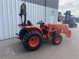 2022 KUBOTA L3302HST