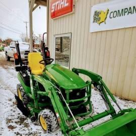 2022 JOHN DEERE 1025R