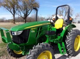 2022 JOHN DEERE 5045E