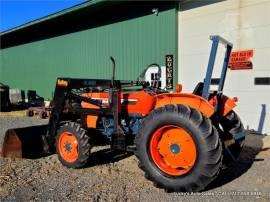 1985 KUBOTA M4050DT